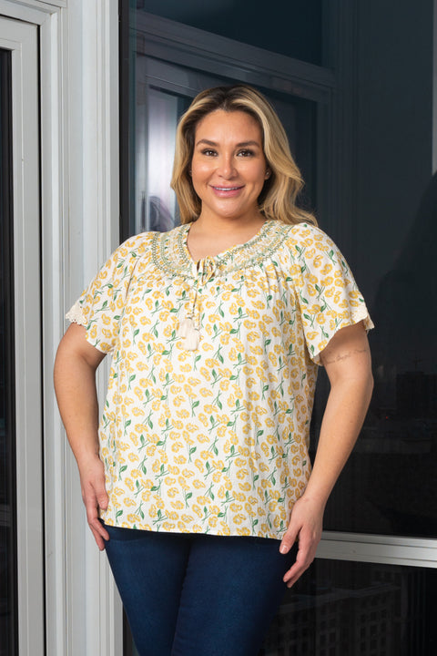 Plus Size Short Sleeve Round Neck Top Floral Print with Full Lining (140006) - Wholesale Fashion Couture 