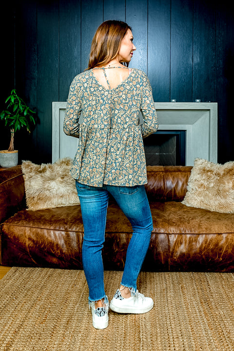 Floral Print Soft Knit Long Sleeve V Neck Top with Back Peplum (B1011) - Wholesale Fashion Couture 