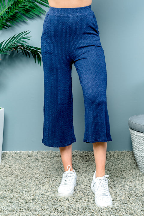 Cable Knit Capri Pants In Wine (LP80932) - Wholesale Fashion Couture inc